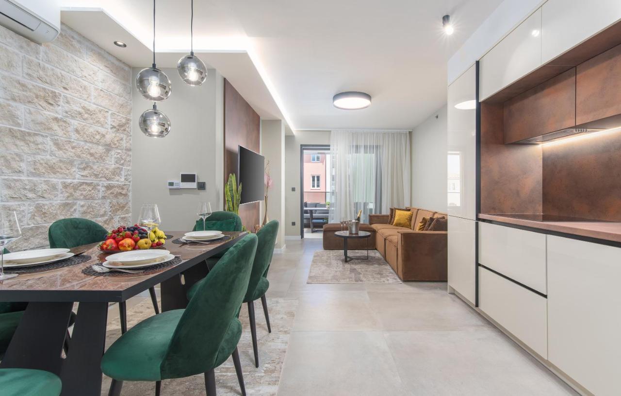 Val Di Sole Apartment Porec Ngoại thất bức ảnh